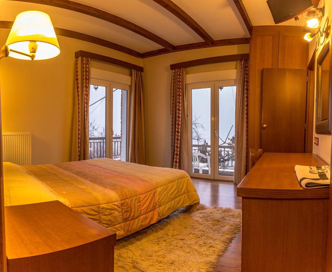 Hotel Steni Steni Dhirfios Luaran gambar